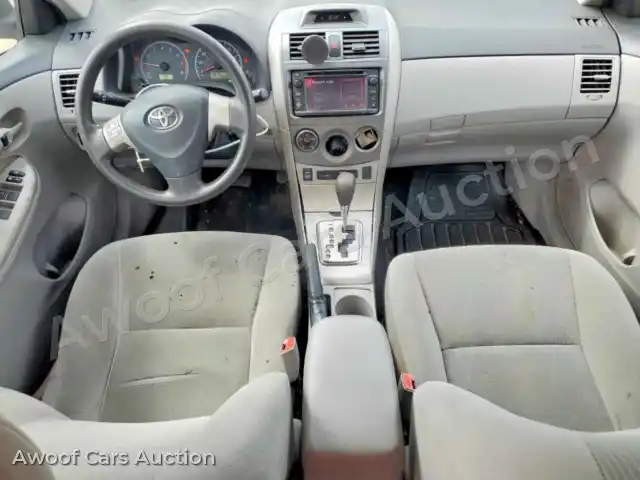 2013 Toyota Corolla 2T1BU4EE9DC085697 — Copart auction photo 8