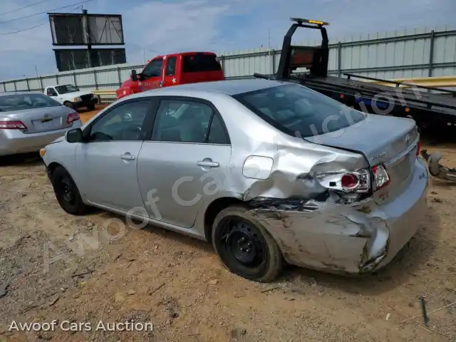 2013 Toyota Corolla 2T1BU4EE9DC085697 — Copart auction photo 2