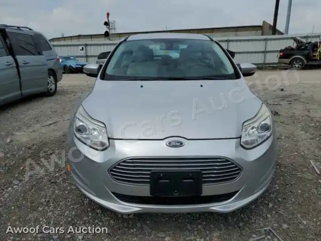 2012 Ford Focus 1FAHP3R42CL411530 — Copart auction photo 5