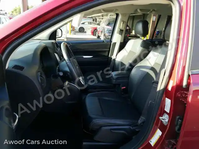 2016 Jeep Compass 1C4NJCEA9GD633380 — Manheim auction photo 3
