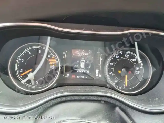 2019 Jeep Grand Cherokee 1C4PJLCB2KD206863 — Copart auction photo 9