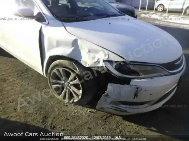 2015 Chrysler 200 1C3CCCAB3FN709933 — Iaai auction photo 6