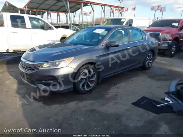 2016 Honda Accord 1HGCR2F74GA069833 — Iaai auction photo 2