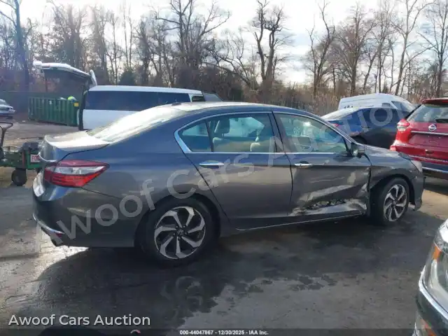 2016 Honda Accord 1HGCR2F74GA069833 — Iaai auction photo 13
