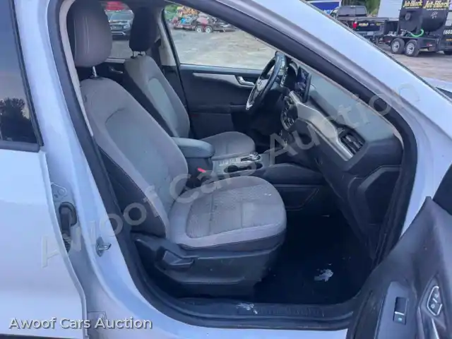 2020 Ford Escape 1FMCU9G61LUC28078 — hoton gwanjo Copart na 5