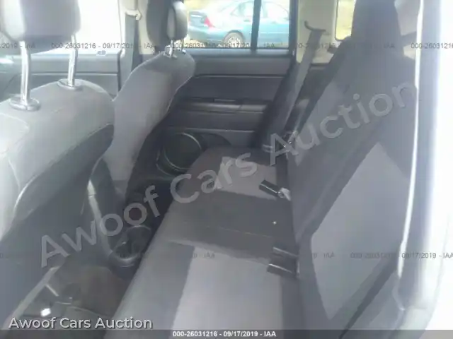 2015 Jeep Compass 1C4NJDBB8FD282995 — Iaai auction photo 8