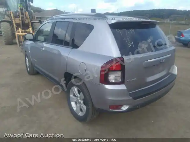 2015 Jeep Compass 1C4NJDBB8FD282995 — Iaai auction photo 3