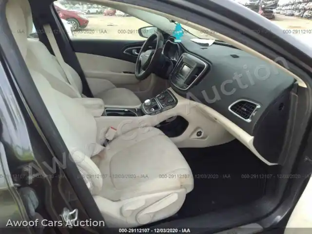 2015 Chrysler 200 1C3CCCAB5FN760110 — Iaai auction photo 5