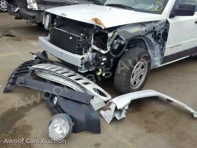 2017 Jeep Patriot 1C4NJPBA7HD211623 — hoton gwanjo Copart na 9
