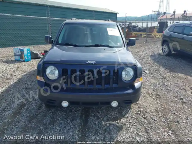 2015 Jeep Patriot 1C4NJRFB7FD417374 — photo 12 de la vente Iaai