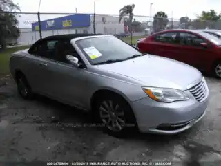 2012 Chrysler 200