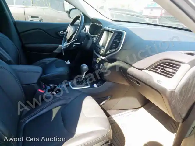 2018 Jeep Cherokee 1C4PJLLB4JD535000 — Copart auction photo 5