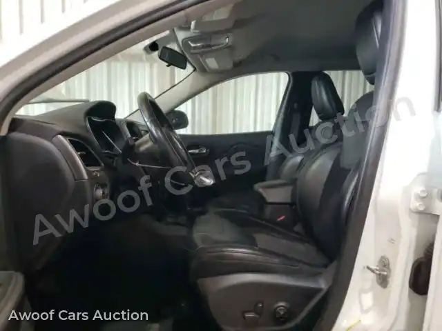2019 Jeep Grand Cherokee 1C4PJLLB0KD184233 — photo 7 de la vente Copart