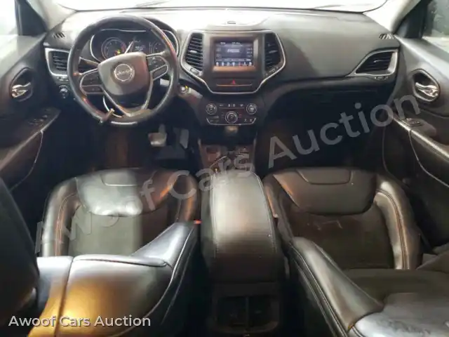 2019 Jeep Grand Cherokee 1C4PJLLB0KD184233 — photo 8 de la vente Copart