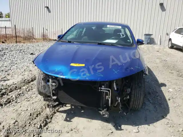 2015 Chrysler 200 1C3CCCAB5FN640002 — photo 9 de la vente Copart