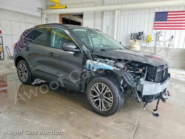 2020 Ford Escape 1FMCU9H91LUA10845 — Copart auction photo 4