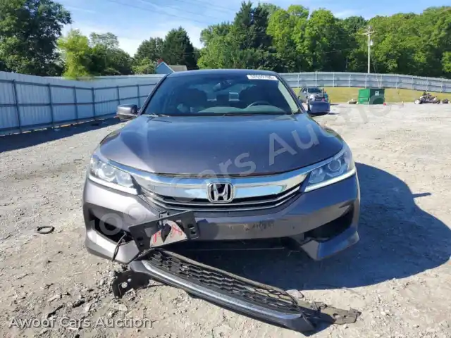 2017 Honda Accord 1HGCR2F88HA067643 — Copart auction photo 5