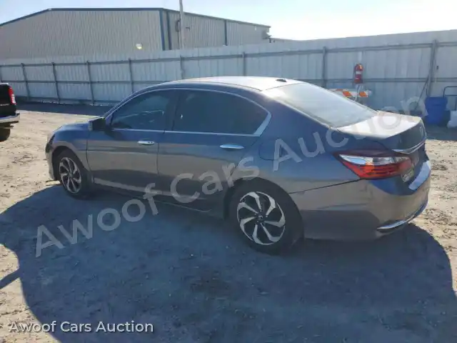 2017 Honda Accord 1HGCR2F88HA067643 — Copart auction photo 2