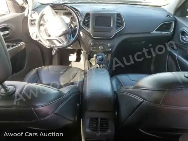 2019 Jeep Cherokee 1C4PJLLB3KD454328 — hoton gwanjo Copart na 8