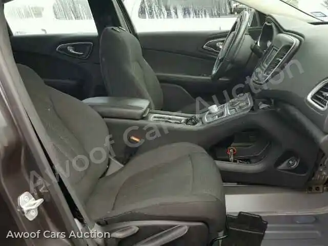 2015 Chrysler 200 1C3CCCAB9FN748011 — photo 5 de la vente Copart