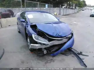 2015 Chrysler 200