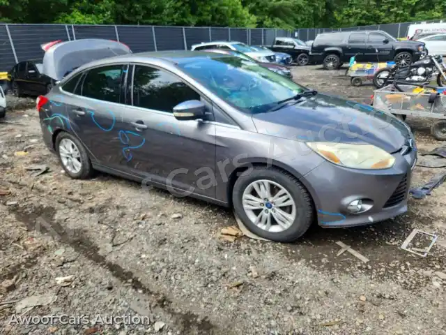 2012 Ford Focus 1FAHP3H28CL394460 — Copart auction photo 4