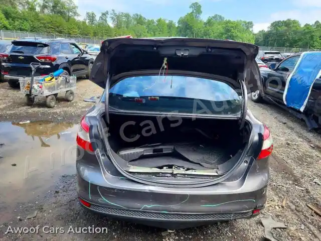2012 Ford Focus 1FAHP3H28CL394460 — Copart auction photo 6