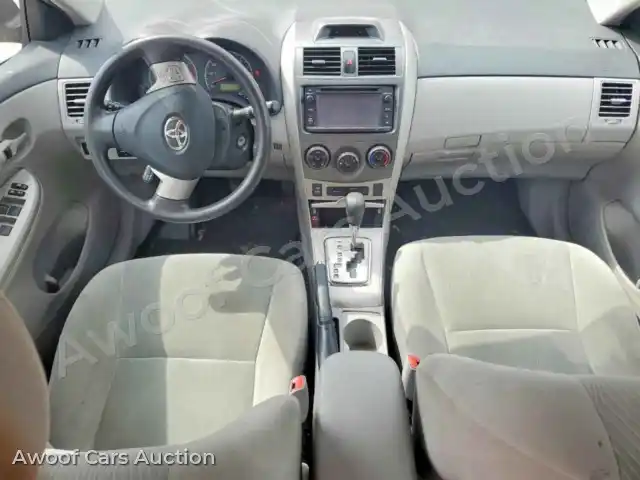 2013 Toyota Corolla 2T1BU4EE9DC054742 — Copart auction photo 8