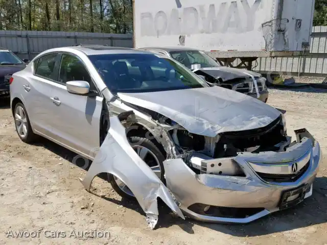 2013 Acura ILX 19VDE1F75DE010574 — Copart auction photo 1