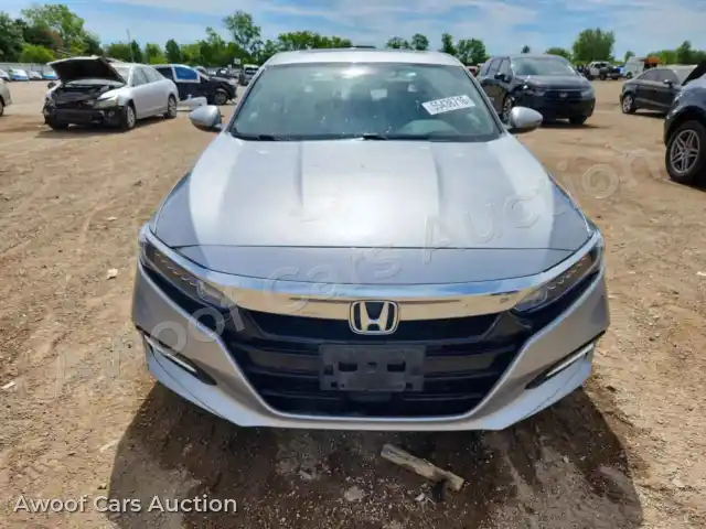 2019 Honda Accord 1HGCV3F45KA002982 — Copart auction photo 5