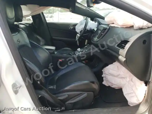 2015 Chrysler 200 1C3CCCBB7FN746188 — photo 5 de la vente Copart
