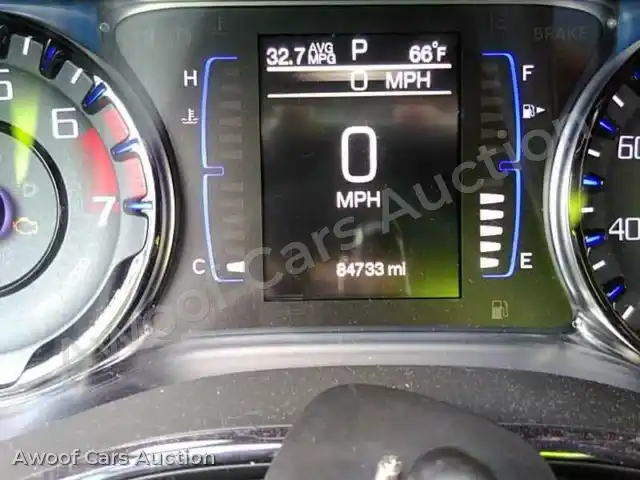 2015 Chrysler 200 1C3CCCBB7FN746188 — photo 5 de la vente Manheim