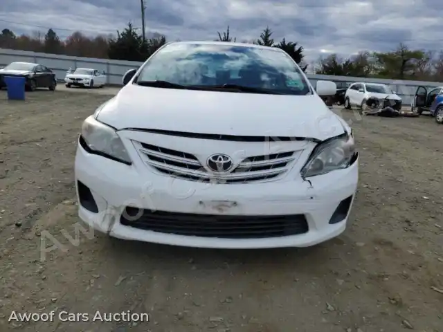 2013 Toyota Corolla 2T1BU4EE5DC103824 — Copart auction photo 5