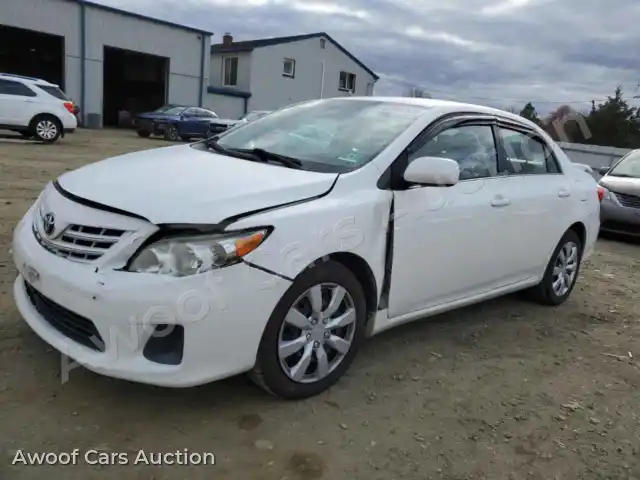 2013 Toyota Corolla 2T1BU4EE5DC103824 — Copart auction photo 1