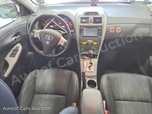 2013 Toyota Corolla 2T1BU4EE7DC018208 — Copart auction photo 8