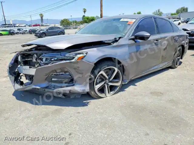 2018 Honda Accord 1HGCV1F3XJA011798 — photo 1 de la vente Copart