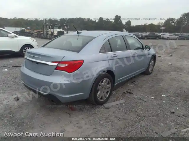 2014 Chrysler 200 1C3CCBAB3EN205911 — Iaai auction photo 4