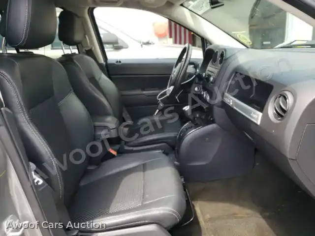 2016 Jeep Compass 1C4NJCBA1GD783830 — photo 5 de la vente Copart