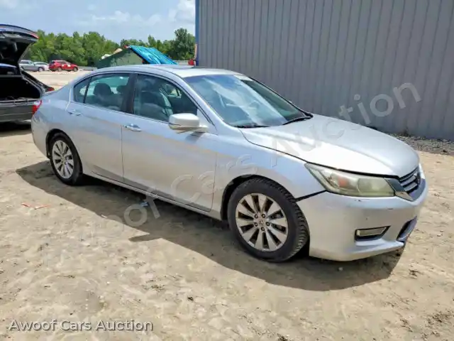 2013 Honda Accord 1HGCR2F88DA056247 — Copart auction photo 4
