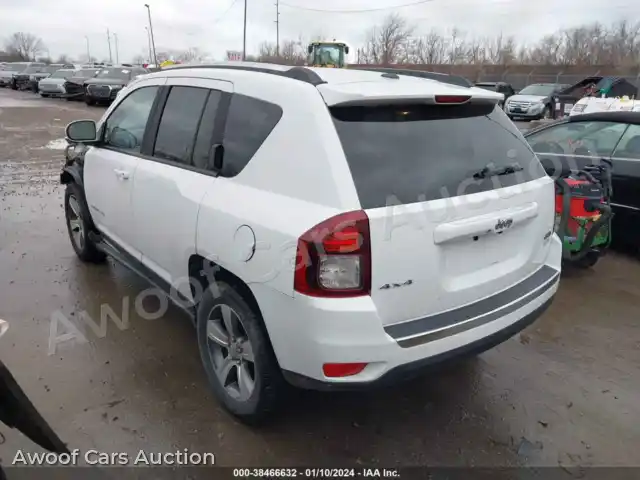 2016 Jeep Compass 1C4NJDEB2GD697646 — Iaai auction photo 3