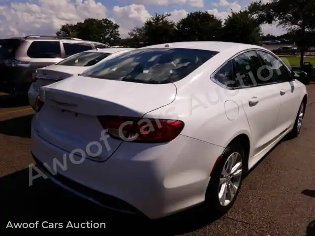 2016 Chrysler 200 1C3CCCAB6GN131764 — Manheim auction photo 2