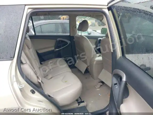 2008 Toyota RAV4 JTMBD33V586085447 — Iaai auction photo 8