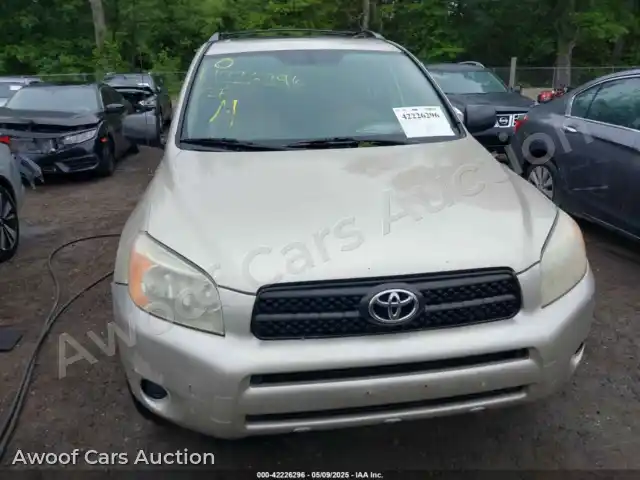 2008 Toyota RAV4 JTMBD33V586085447 — Iaai auction photo 12