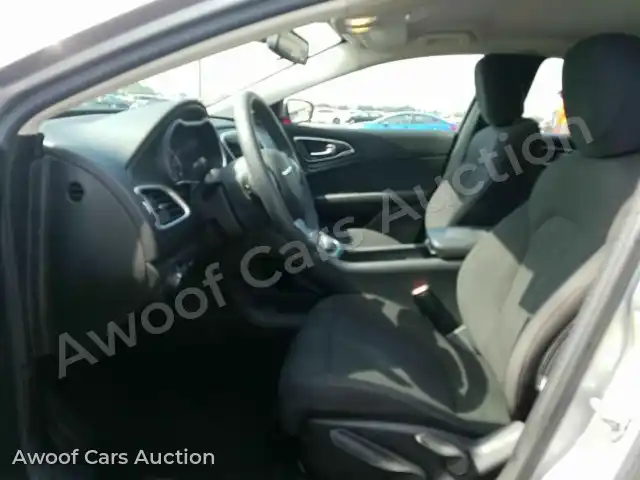2015 Chrysler 200 1C3CCCAB7FN654208 — Manheim auction photo 3