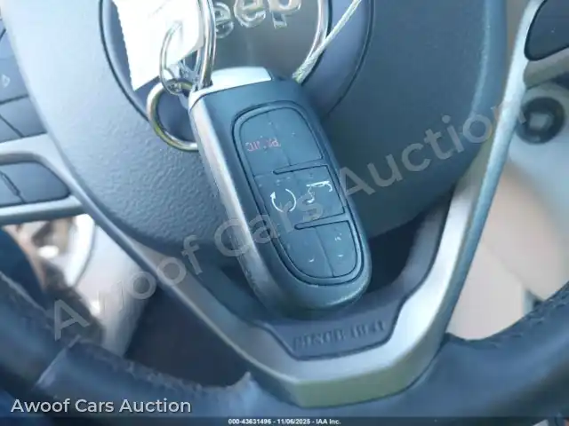 2019 Jeep Cherokee 1C4PJLDB4KD380805 — Iaai auction photo 11