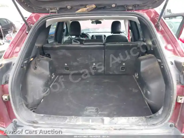 2019 Jeep Cherokee 1C4PJLLB5KD301241 — Iaai auction photo 18