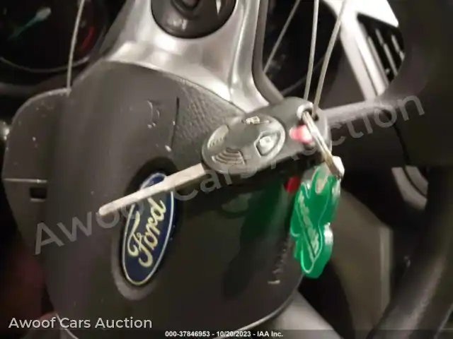 2016 Ford Escape 1FMCU9G92GUB63161 — Iaai auction photo 11