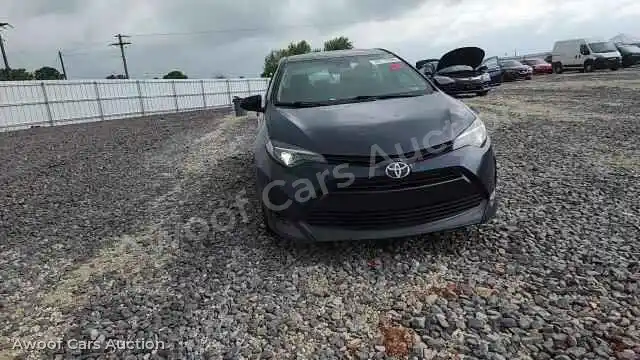 2018 Toyota Corolla 2T1BURHE0JC099055 — Copart auction photo 13