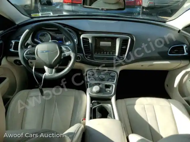 2015 Chrysler 200 1C3CCCCG6FN586315 — photo 8 de la vente Copart