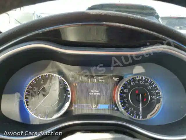 2015 Chrysler 200 1C3CCCCG6FN586315 — photo 9 de la vente Copart